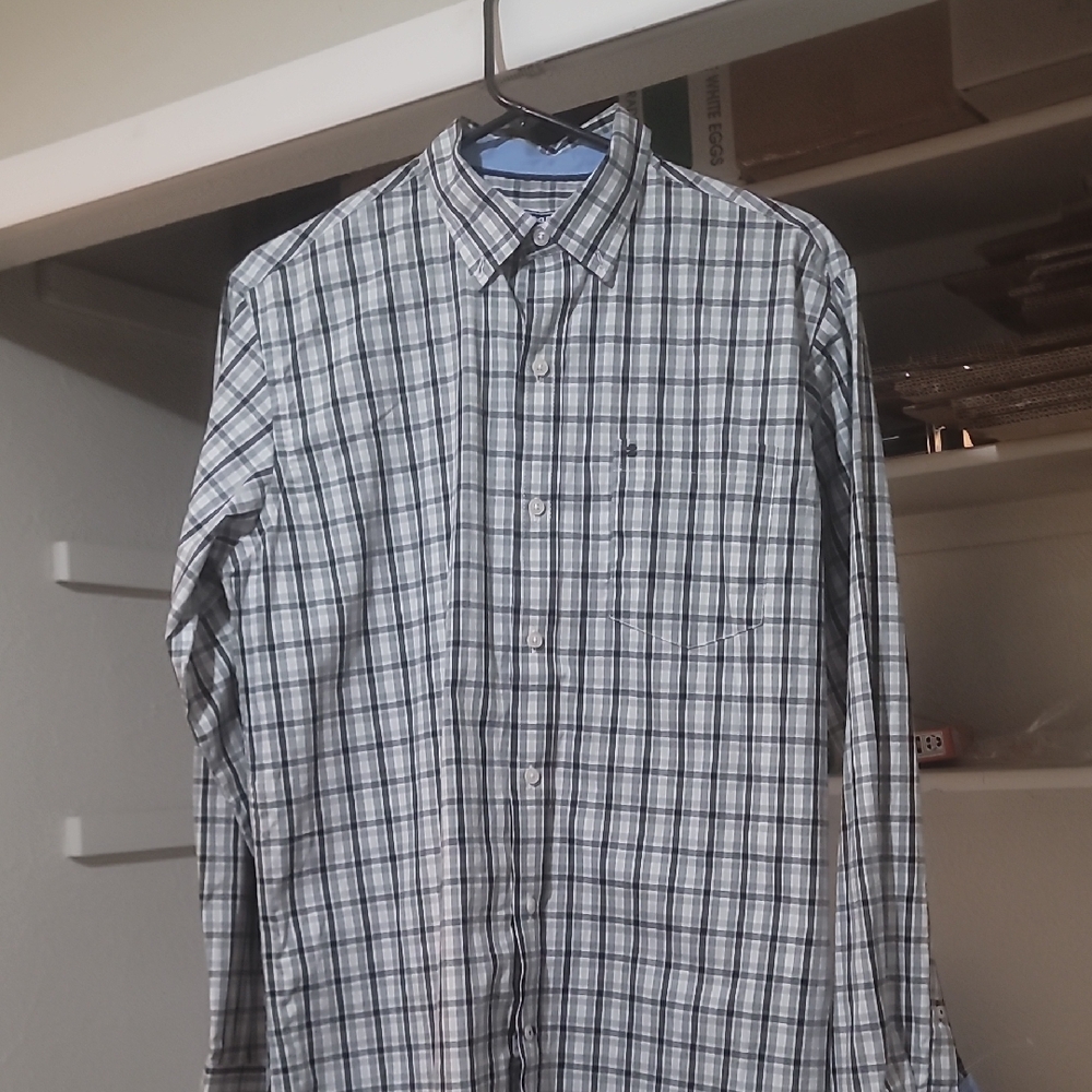Izod Black and White Casual Button Down Shirt